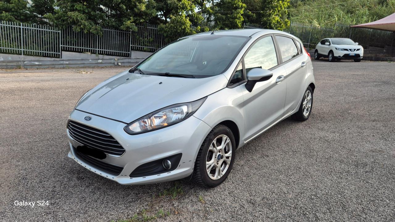 Ford Fiesta 1.6 TDCi 95CV 5 porte Titanium