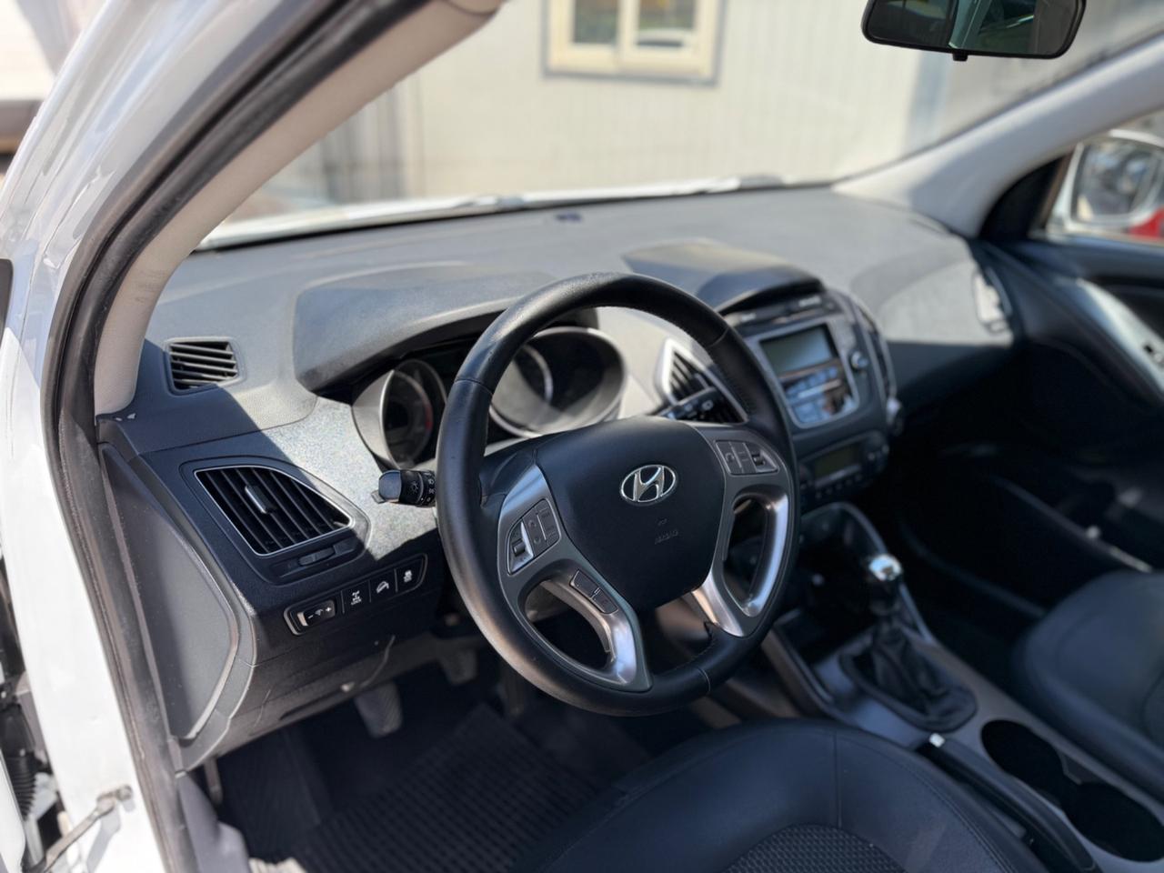 Hyundai iX35 2.0 CRDi 4WD Comfort KM CERTIF.