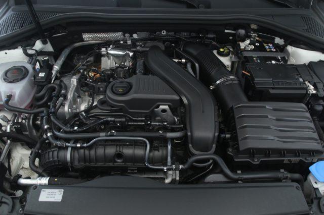 AUDI A3 SPB 35 TFSI S tronic S line edition Black Line