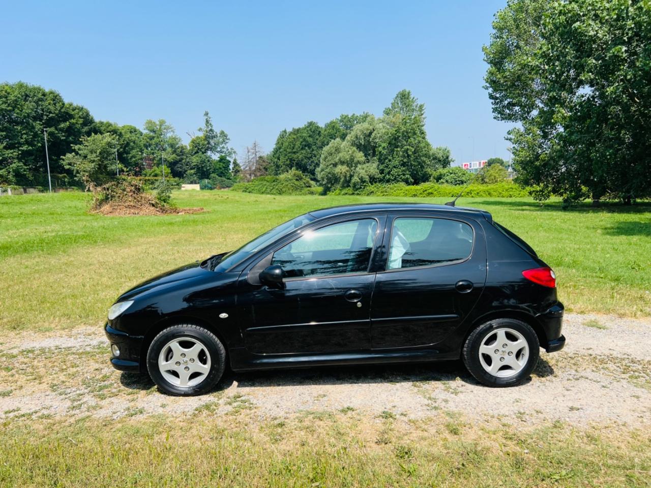 Peugeot 206 1.4 3p. Enfant Terrible