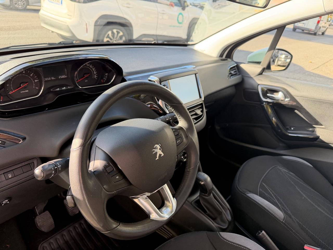 Peugeot 208 1.4 GPL