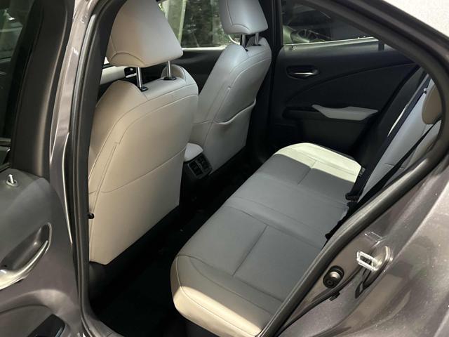 LEXUS UX Full Electric UX Hybrid 2WD Luxury