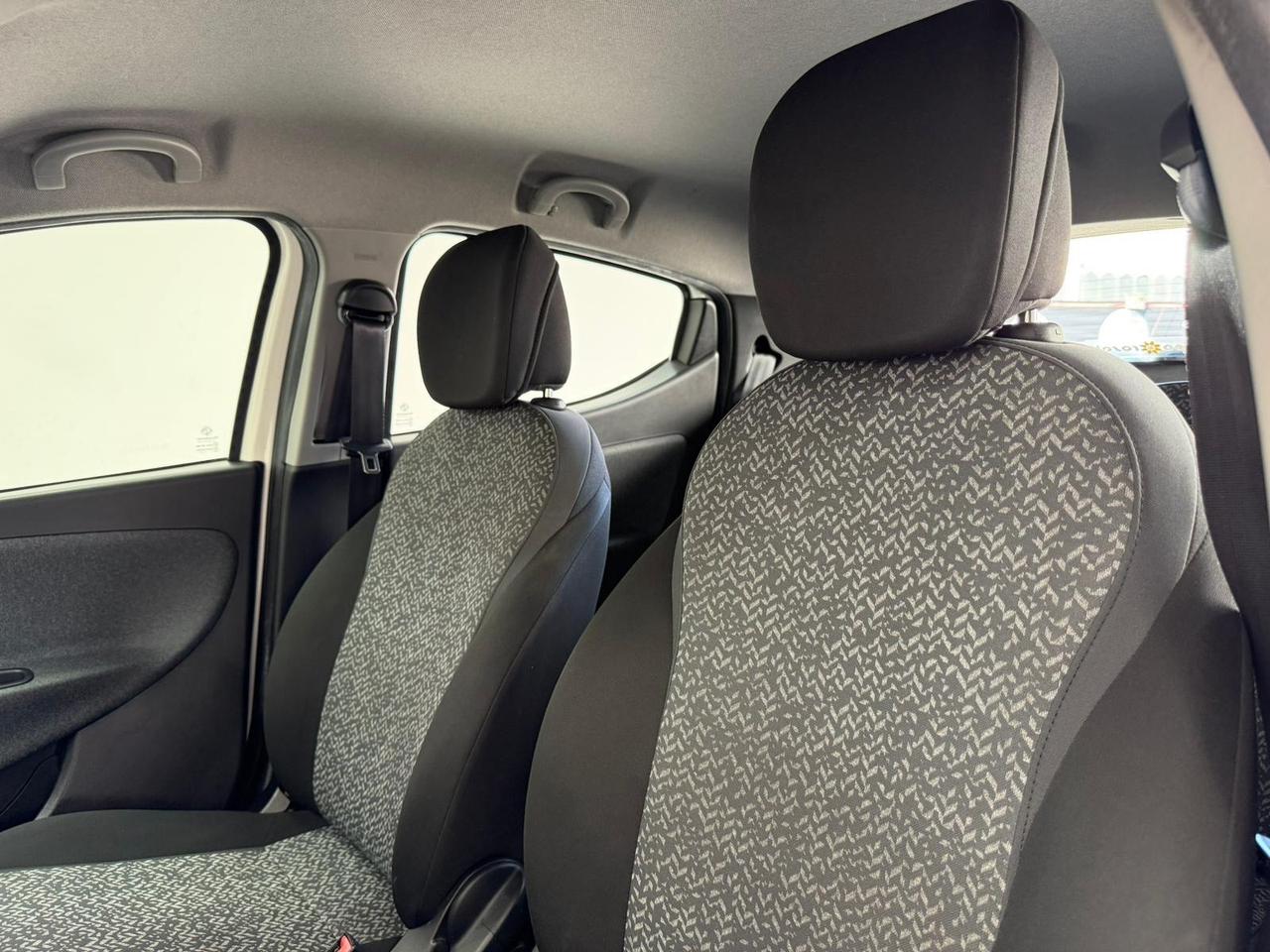 Lancia Ypsilon 1.2 69 CV 5 porte -UNIPRO-GARANTITA-2019
