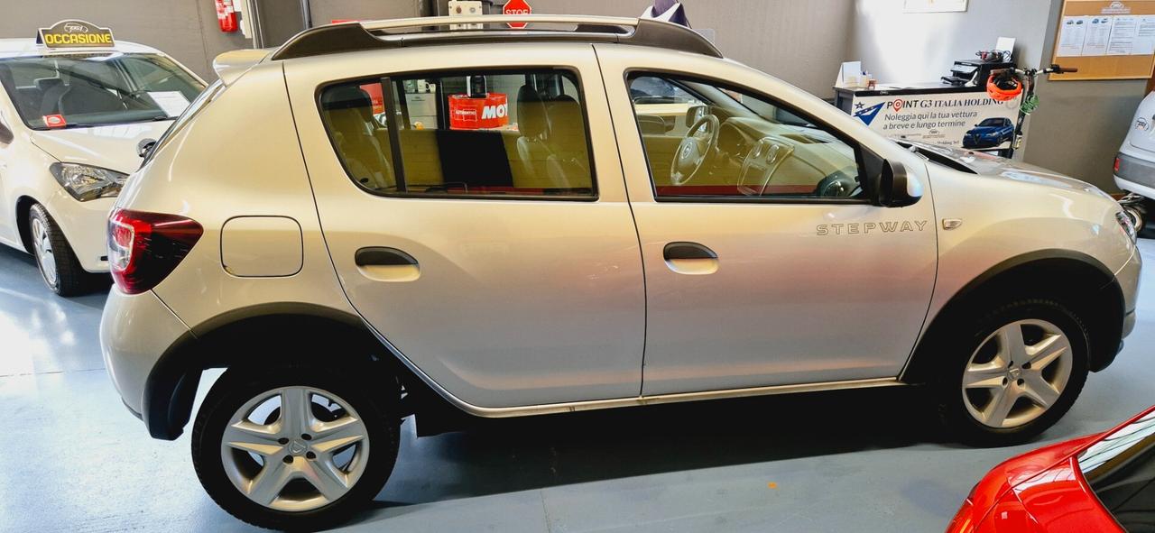 Dacia Sandero Stepway 900 TCe 12V 90CV Prestige
