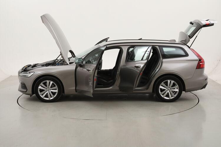 Volvo V60 B4 Momentum Business BR438298 2.0 Mild Hybrid 197CV