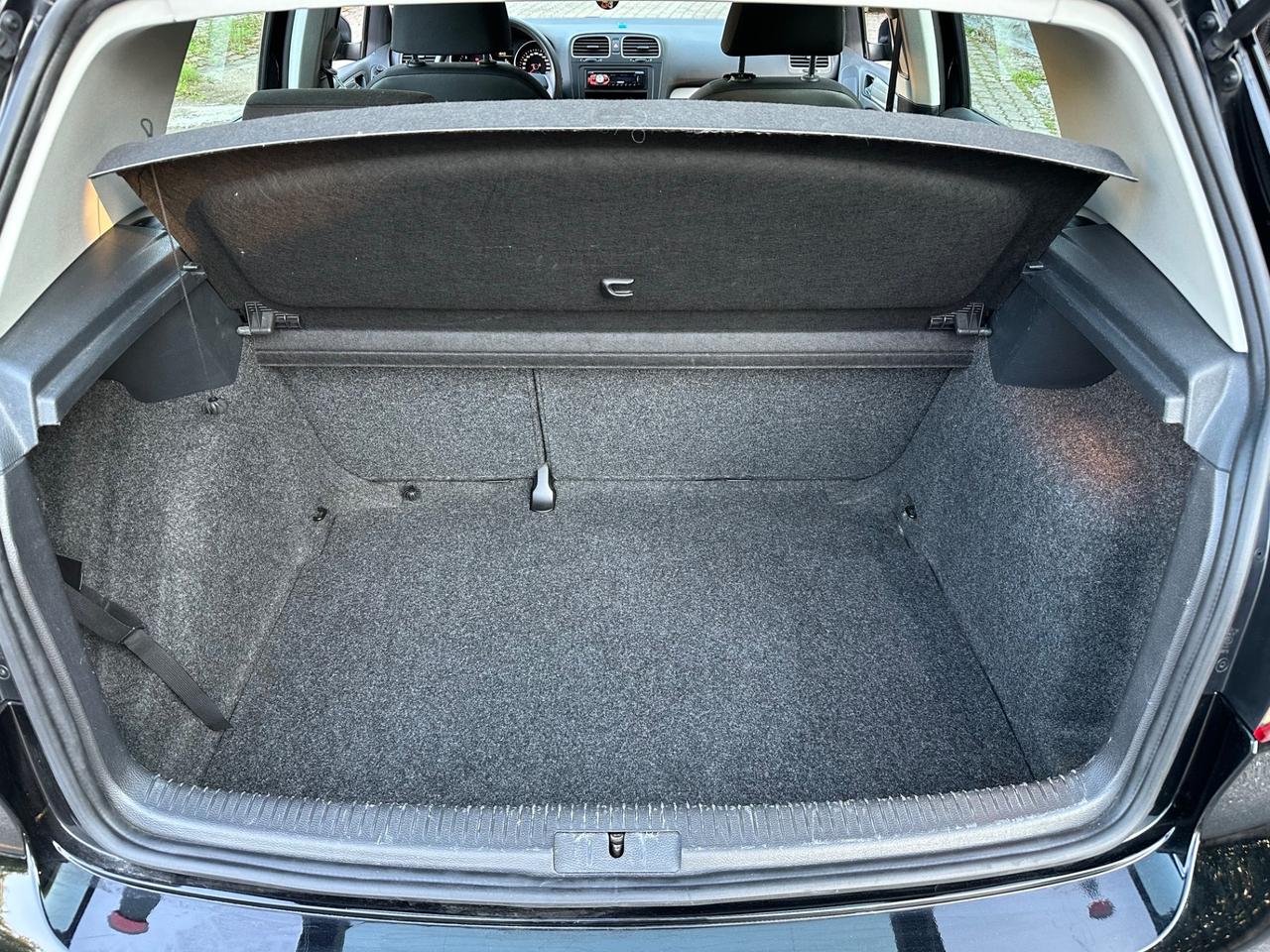 Volkswagen Golf Business 1.6 TDI 5p. Highline