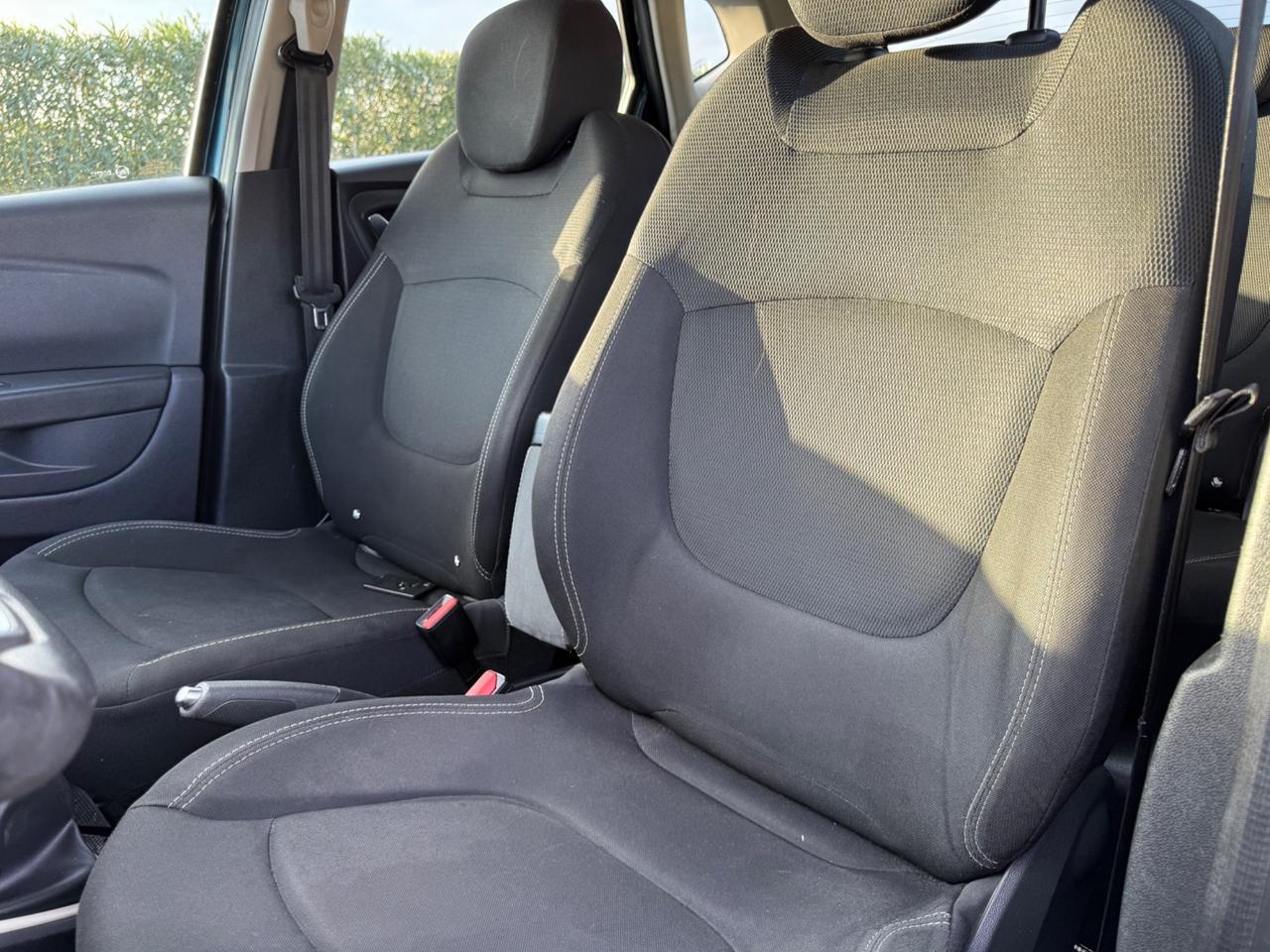 Renault Captur 1.5 Diesel Sport Edition 12 Mesi di garanzia