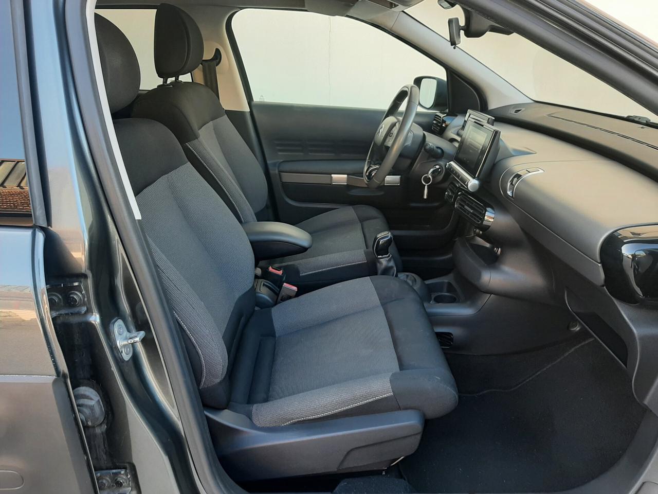 Citroen C4 Cactus 1.6 BlueHDi 100cv Shine