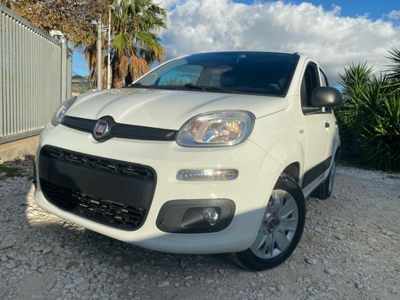 Fiat NEW Panda 1.3MJT80CV S&S Lounge2017