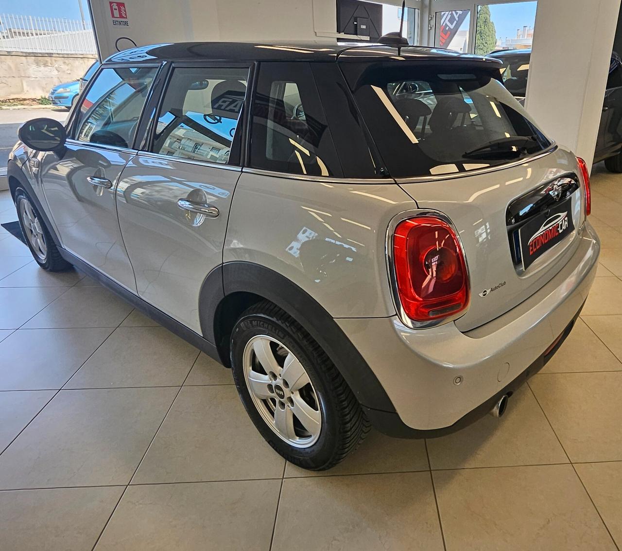 Mini Mini 1.5 Cooper D 5 porte