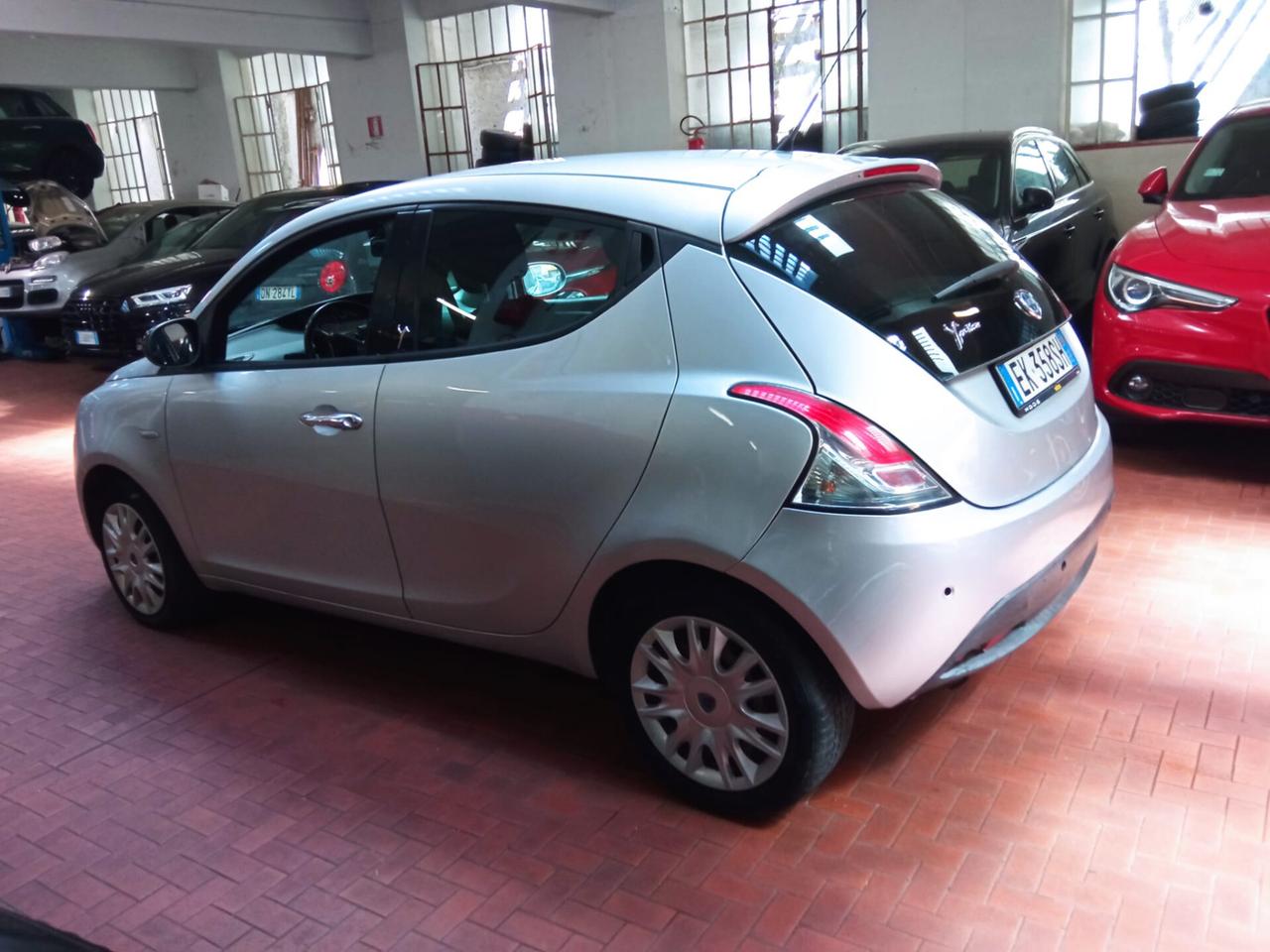 Lancia Ypsilon 1.3 MJT 16V 95 CV 5 porte S&S Platinum