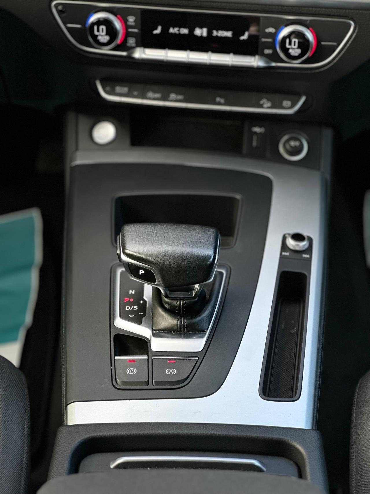 Audi Q5 40 TDI 204 CV quattro S tronic Business