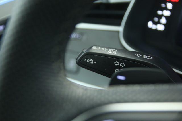 AUDI Q8 50 TDI 286 CV quattro S-line Black Edition
