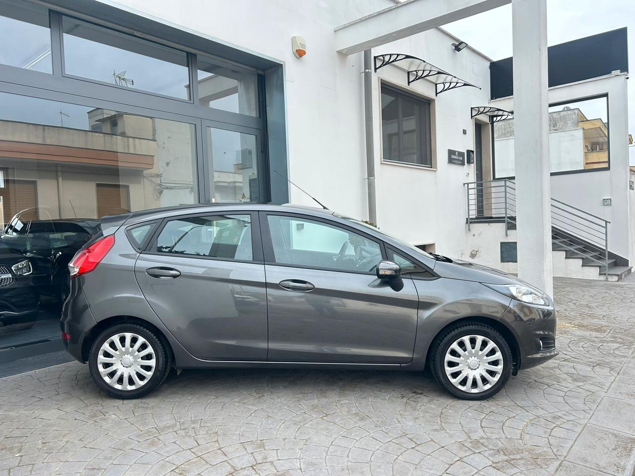 Ford Fiesta 1.5 TDCi 75Cv 5P Km113.000-2015