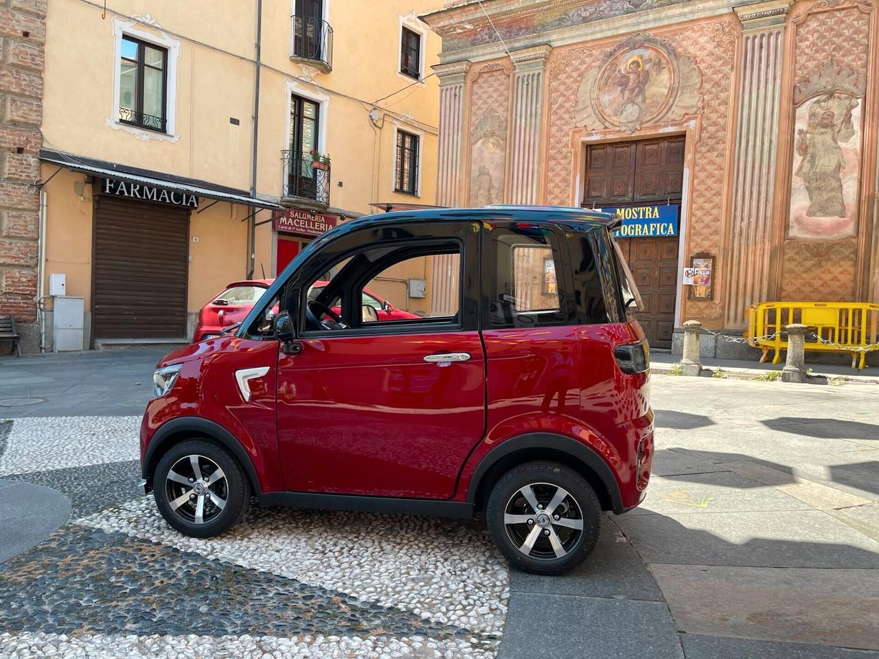 FREEDOM EVO 25 km/h Scooter Cabinato Senza Patente