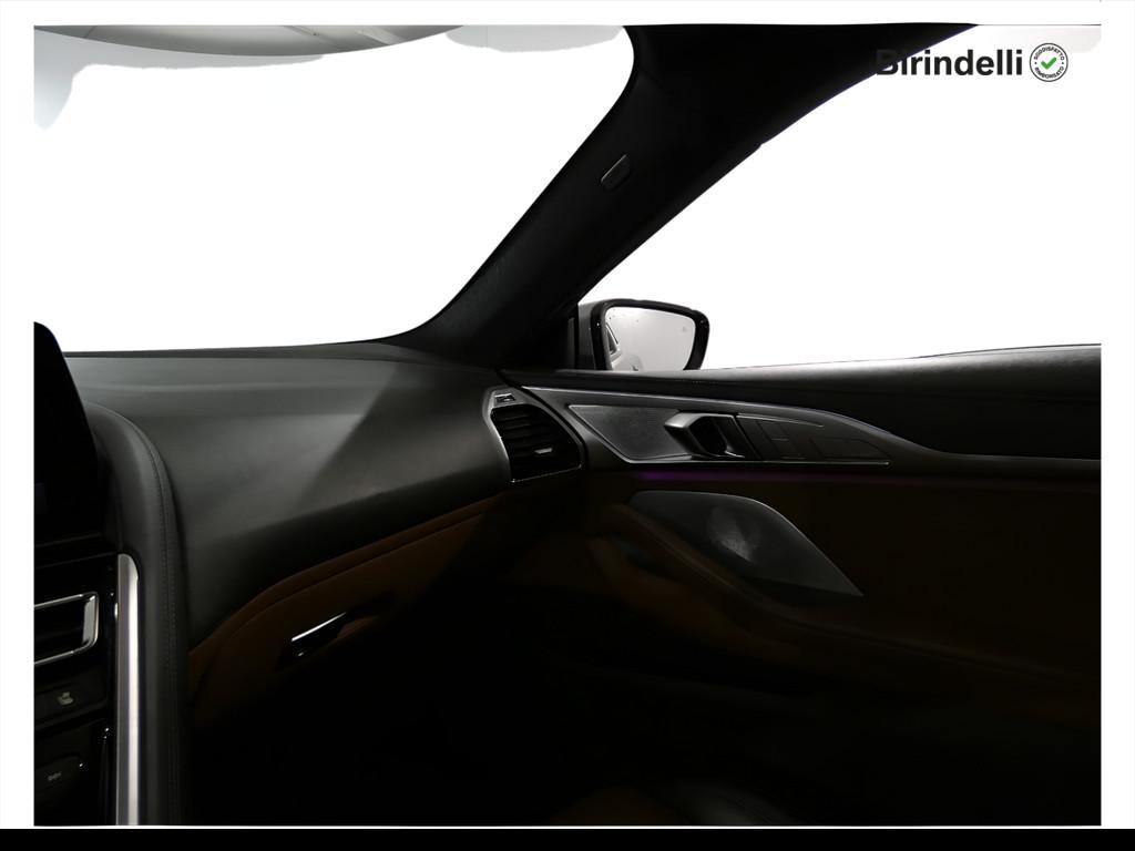 BMW Serie 8 (G15/F92) - 840i xDrive Coupé