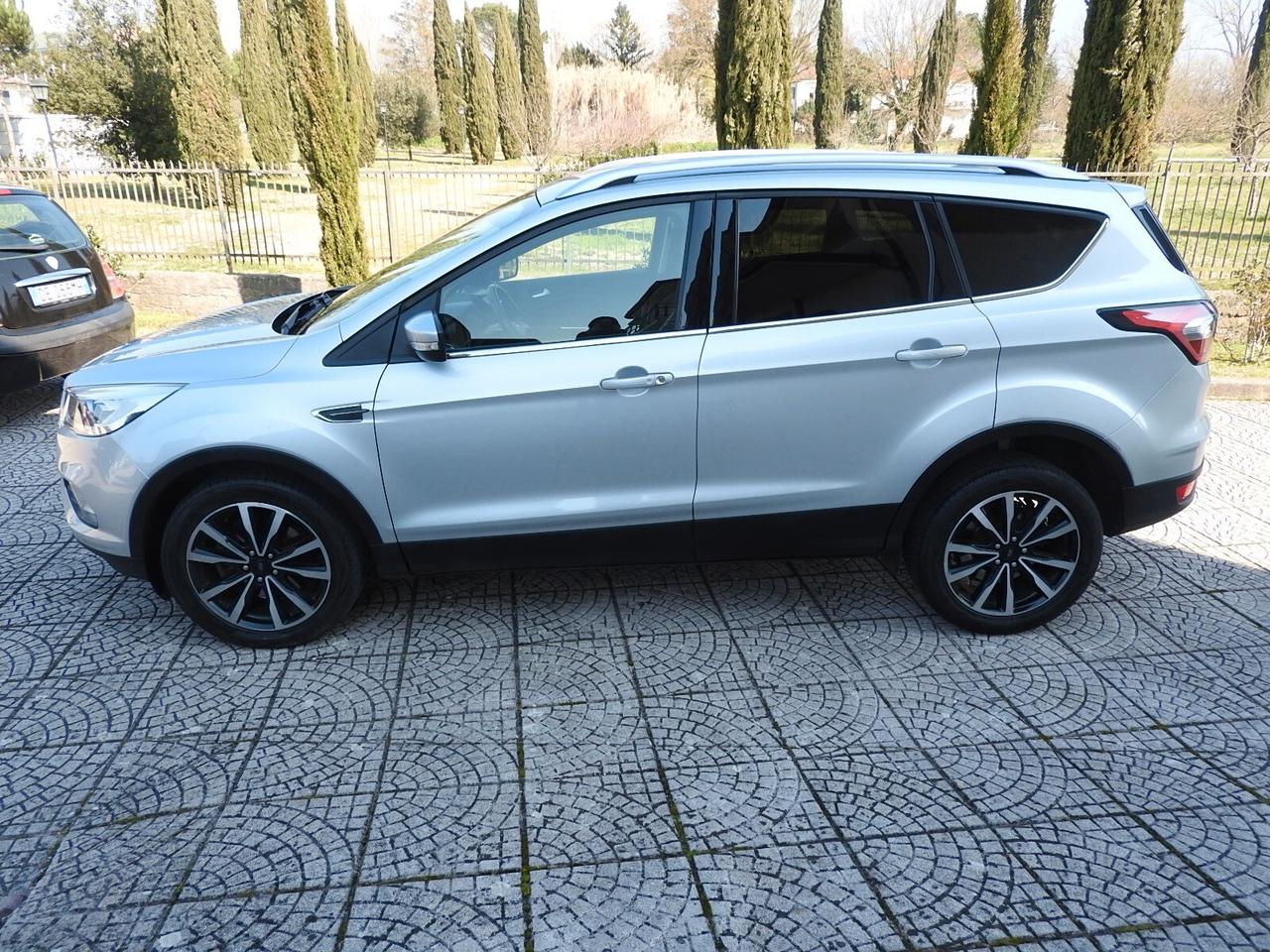 Ford Kuga 1.5 TDCI 120 CV S&S 2WD autom.