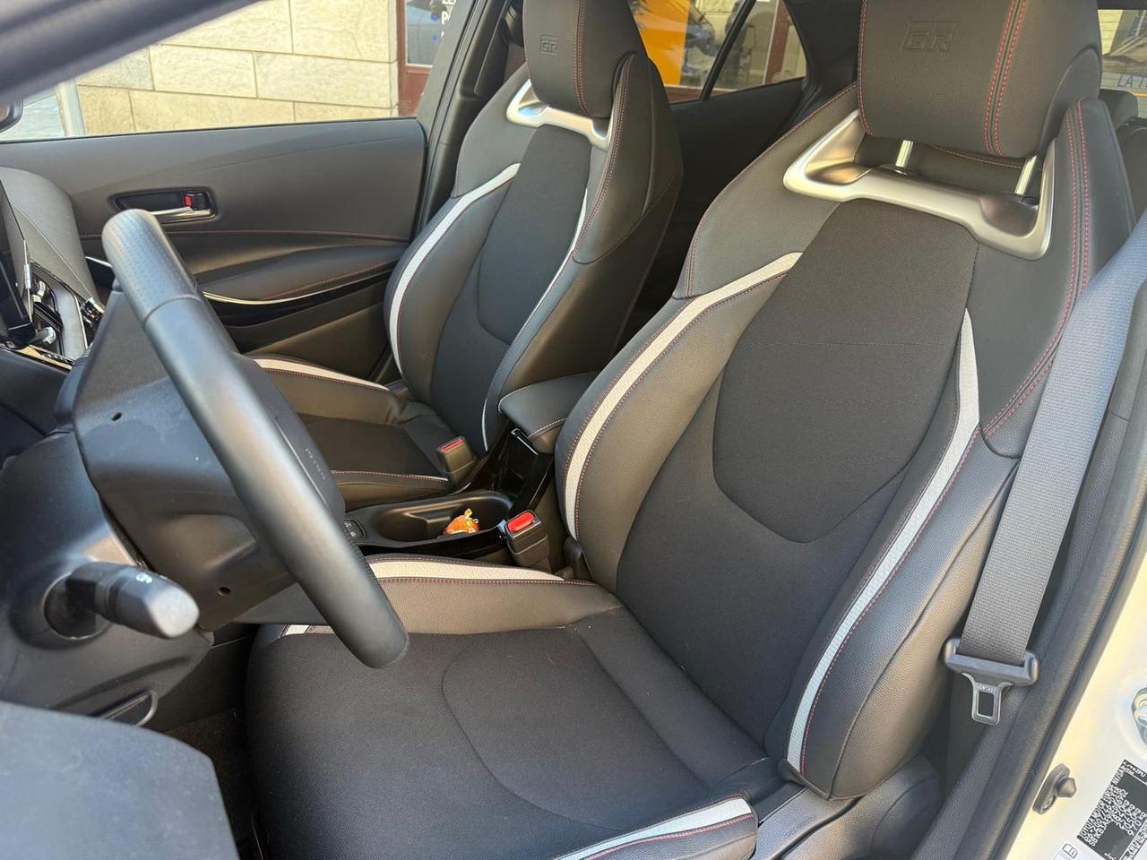 Toyota Corolla GR Sport 1.8 HEV #5650