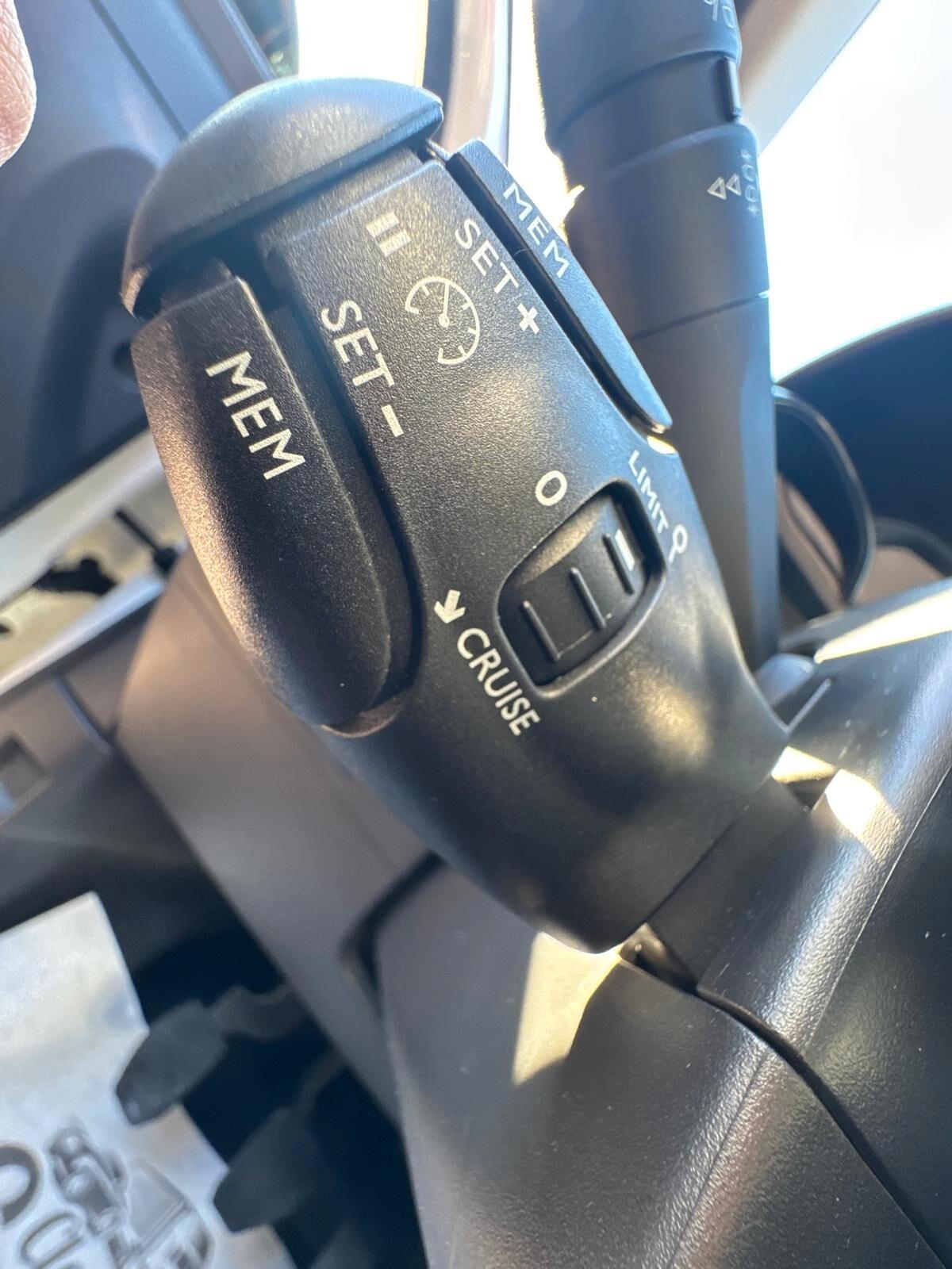 Citroen C3 1.5 blueHDI shine GARANZIA OK NEOPATENTATI