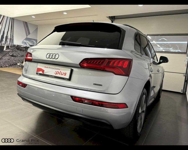 AUDI Q5 40 TDI quattro S tronic Sport