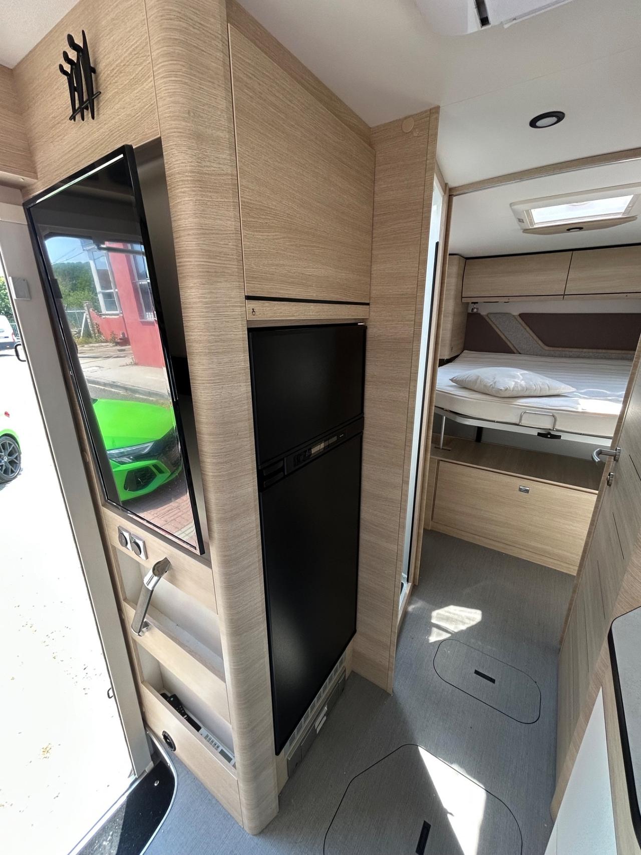 Rapido motorhome del 2025 in saldo 036