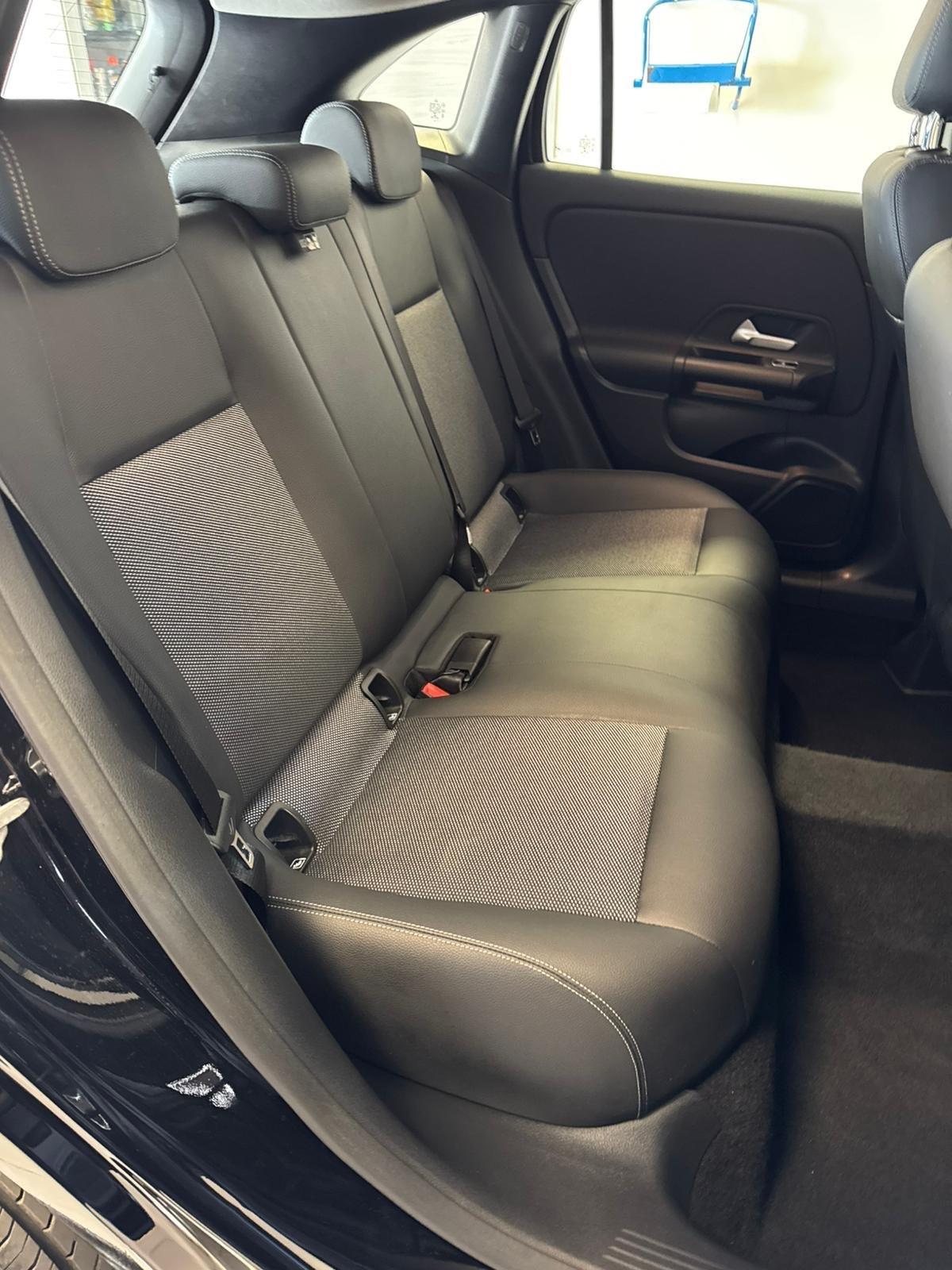 Mercedes-benz GLA 200 GLA 220 d Automatic Premium