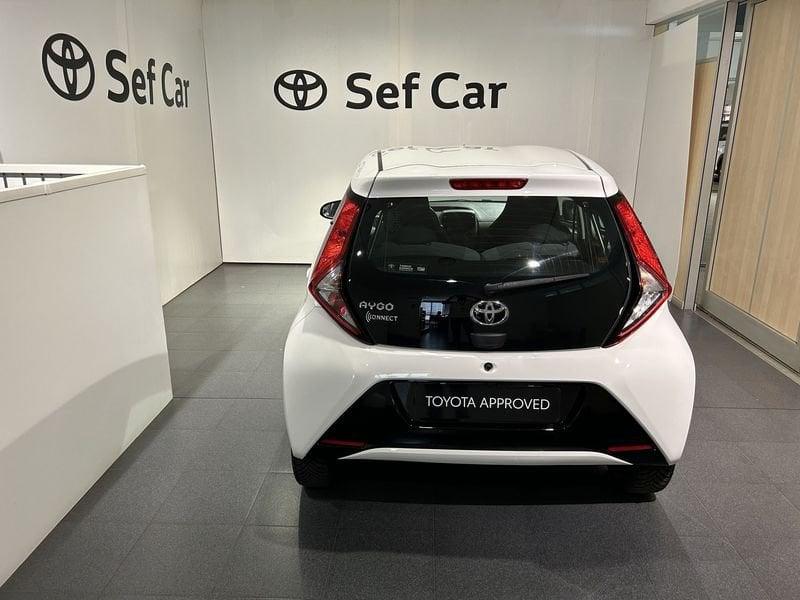 Toyota Aygo Aygo Connect 1.0 VVT-i 72 CV 5 porte x-play