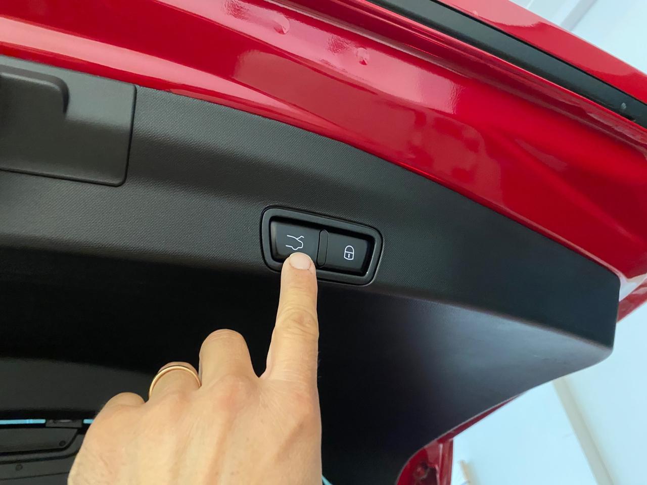 Alfa Romeo Stelvio 2.2 t Aziendale- Palette F1 al volante