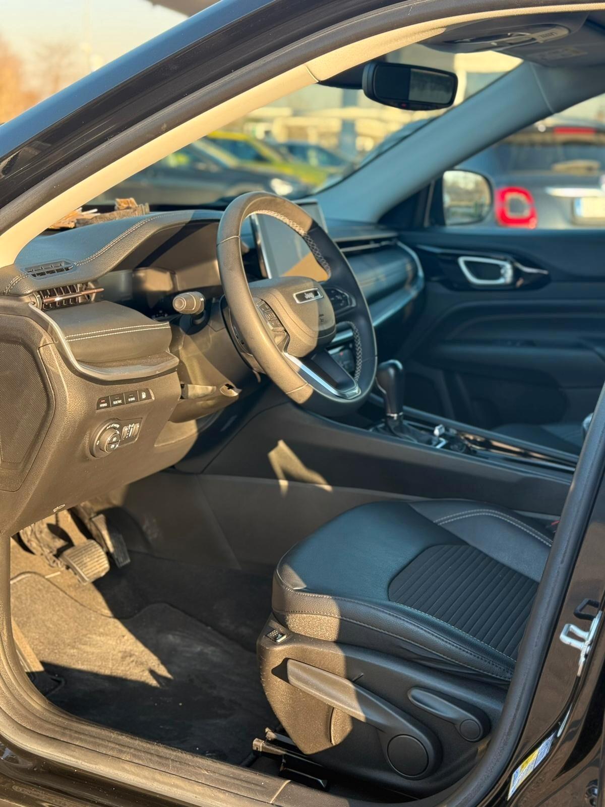 Jeep Compass 4xe Limited hybrid plug in 2022 iva esposta