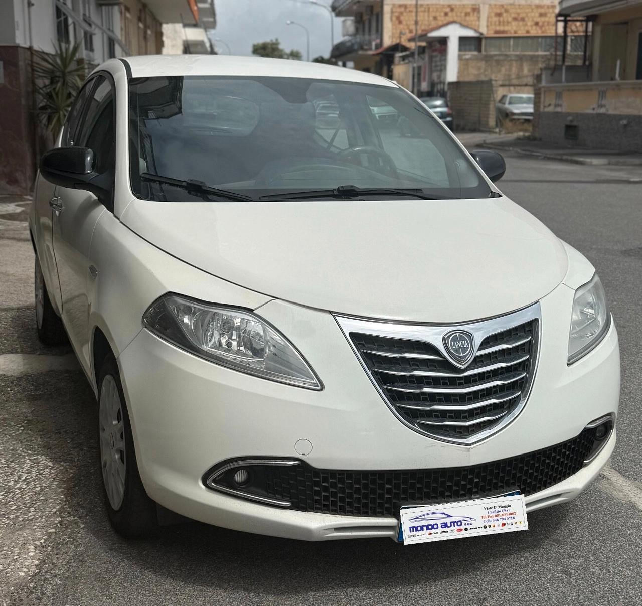 Lancia Ypsilon 1.2 70 CV 5 PORTE GOLD SU RICHIESTA ANCHE IMPIANTO GPL