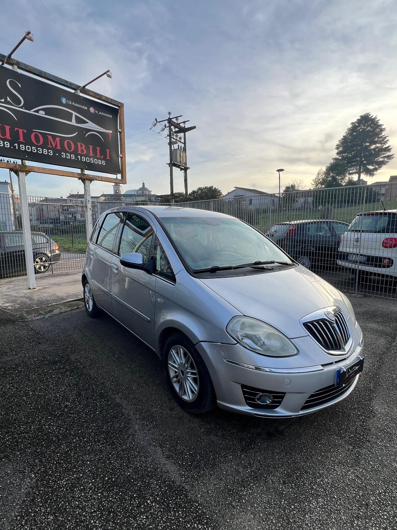 Lancia MUSA 1.3 Mjt 16V 95 CV S&S DPF Poltrona Frau