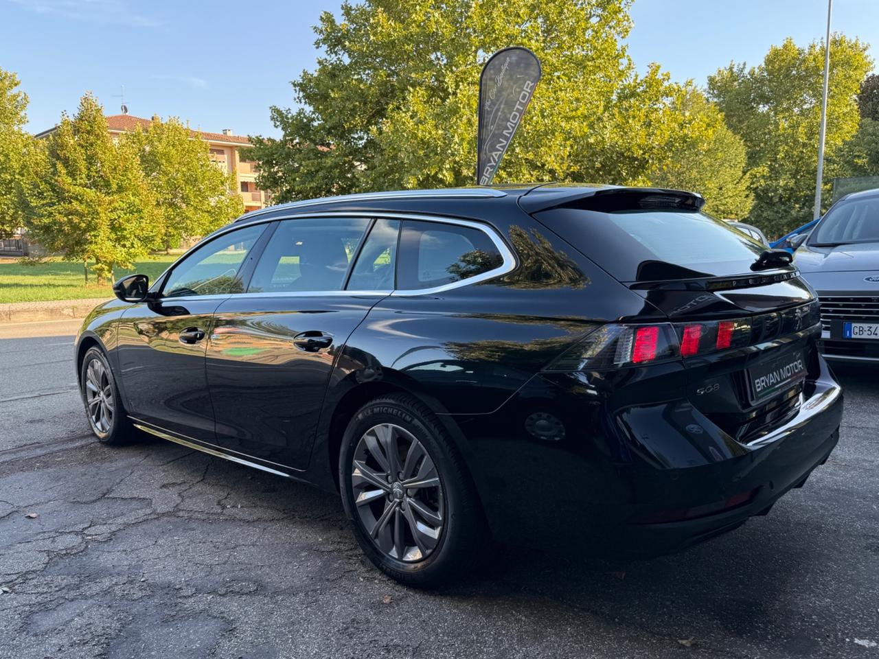 Peugeot 508 BlueHDi 130 Stop&Start EAT8 SW Allure