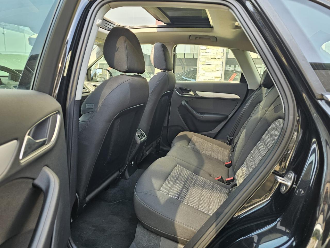 Audi Q3 2.0 TDI 150 CV quattro Sport