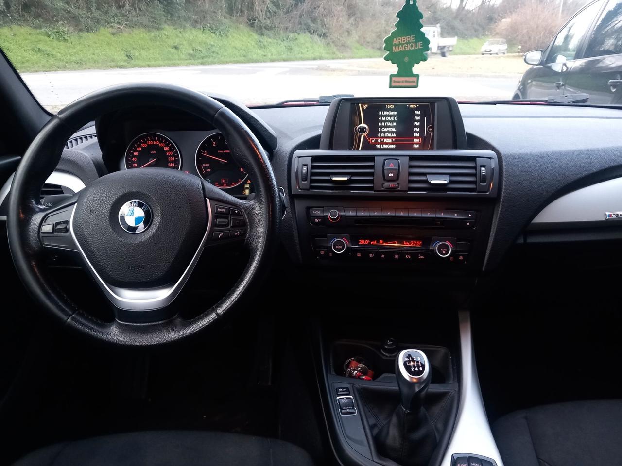 Bmw 116 116d 5p. Sport