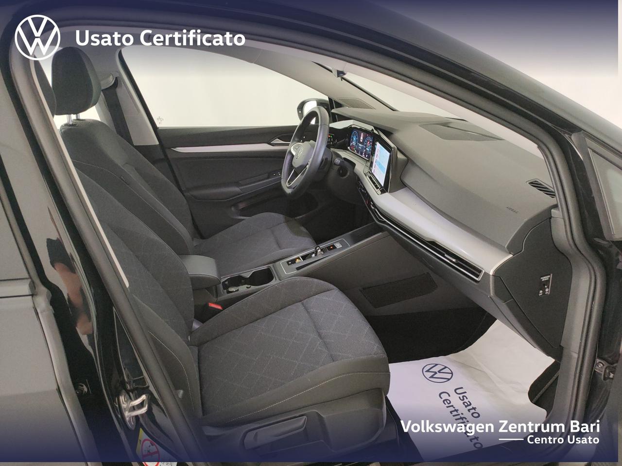 Volkswagen Golf 1.0 etsi evo life 110cv dsg