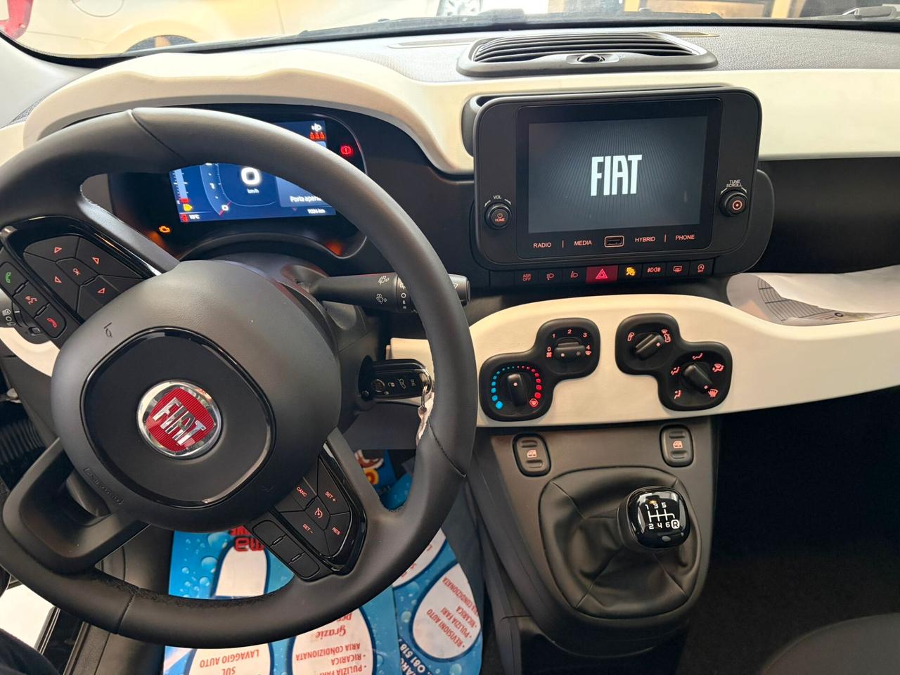 Fiat Panda 1.0 FireFly S&S Hybrid CROSS