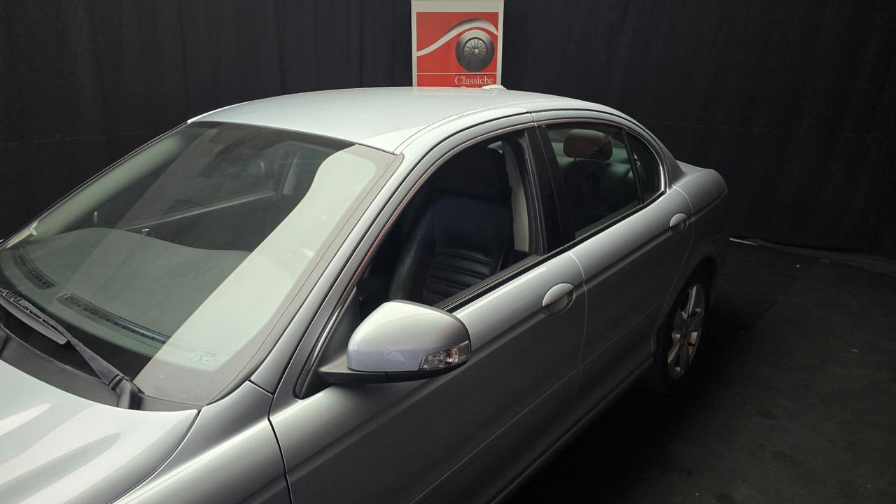 Jaguar X-Type 2.2D cat Premium Luxury