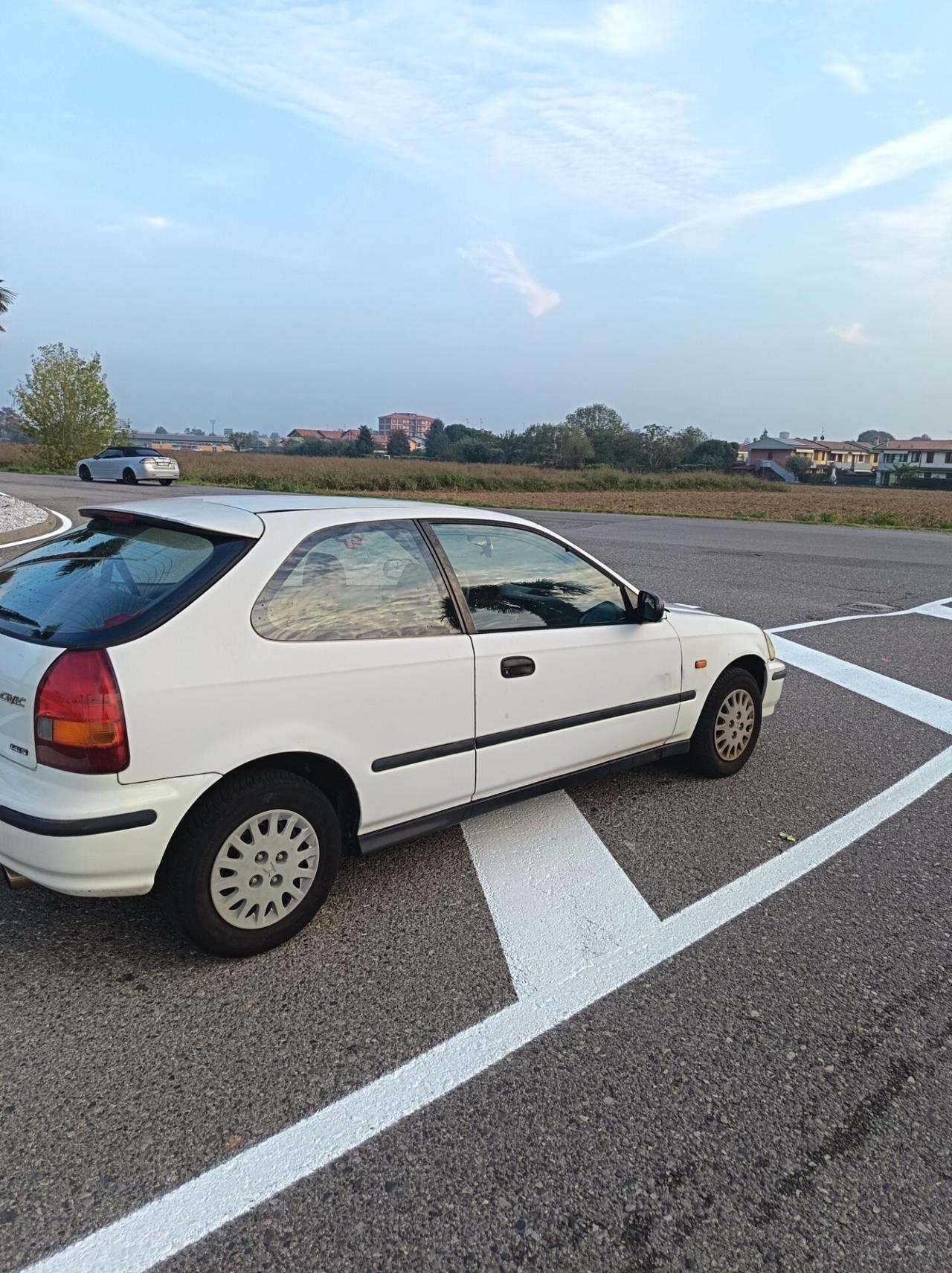 Honda Civic 1.4i s 16V