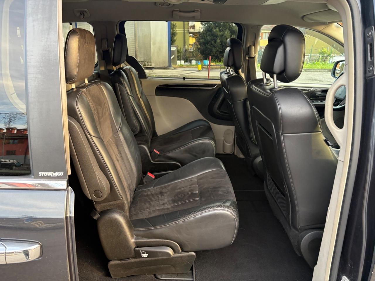 Lancia Voyager 2.8 Turbodiesel Platinum 177 CV