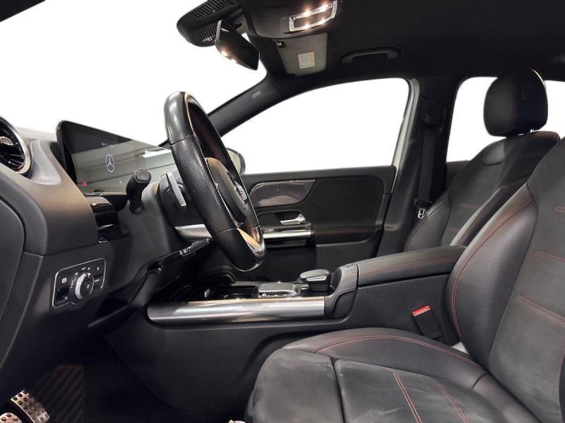 Mercedes GLA 200 200 D Premium 4Matic 8G-DCT