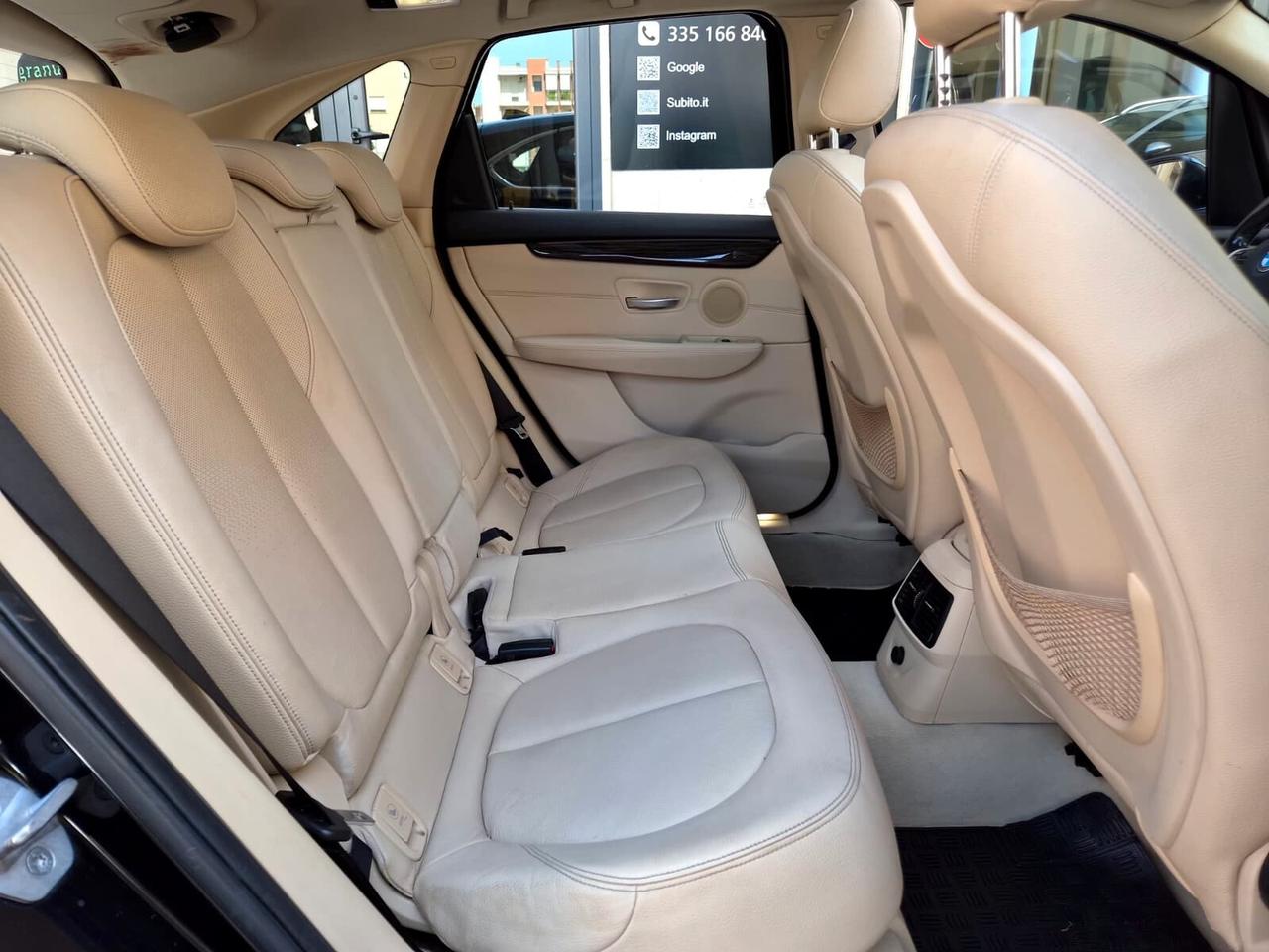 Bmw 2er Active Tourer 218d Luxury