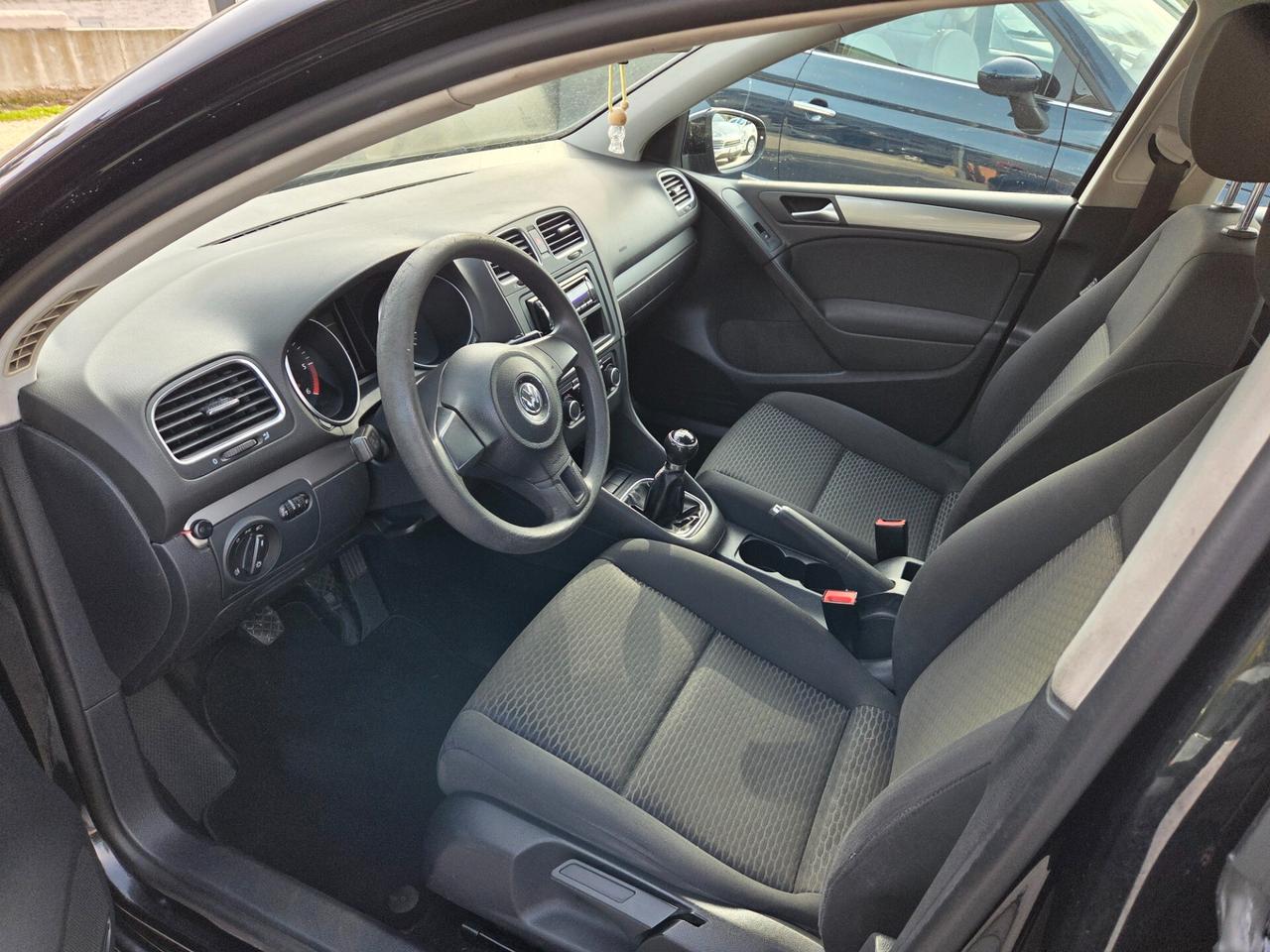 Volkswagen Golf Business 1.6 TDI 5p. Highline - 2013