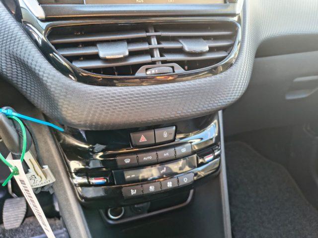 PEUGEOT 2008 BlueHDi 120 CV S&S Allure