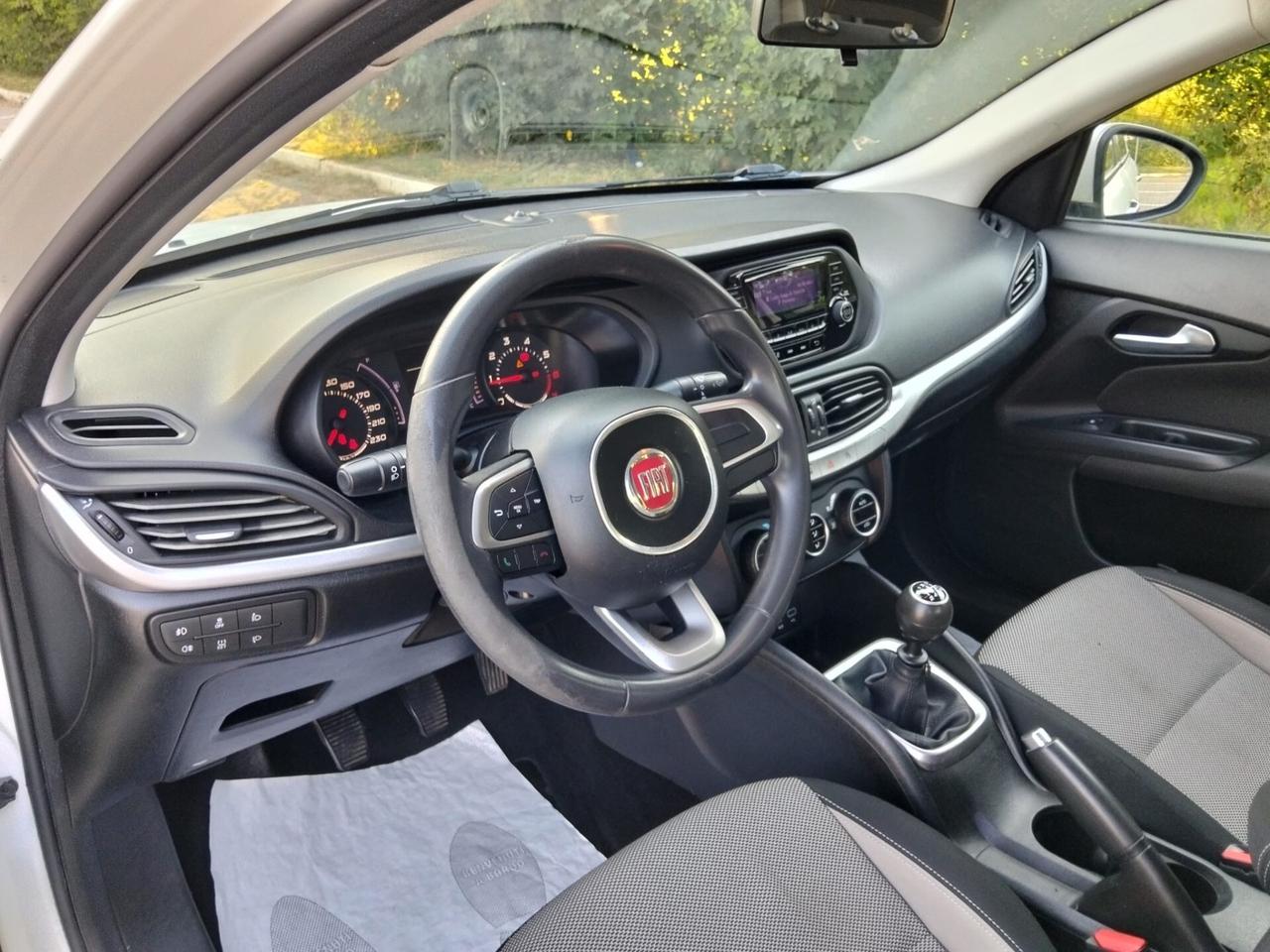 Fiat Tipo 1.4 4 porte 95Cv*Cerchi*Clima automatico*Euro 6