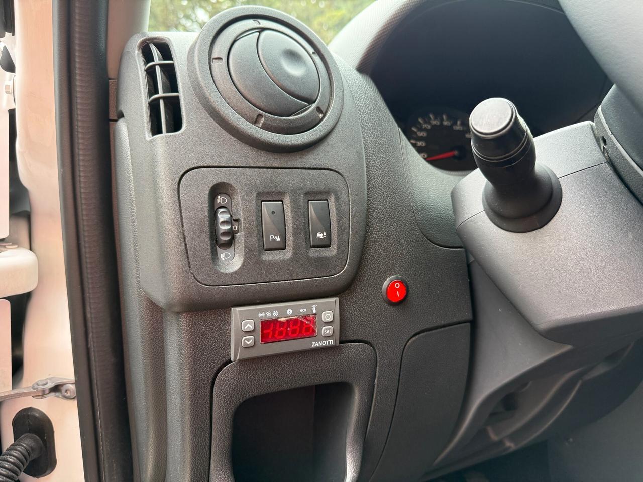 Renault Master 2.3 dCi 145Cv FRIGO FNAX 0° GRADI