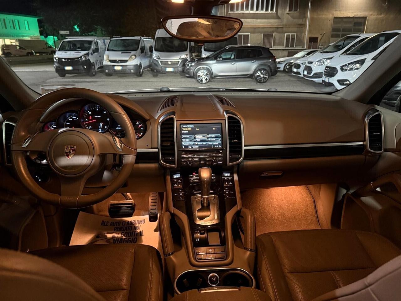 Porsche Cayenne 3.0 Diesel tiptronic 173000km