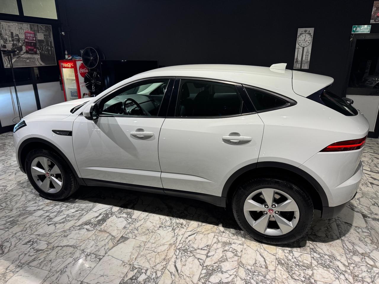 Jaguar E-Pace 2.0D 150 CV AWD aut. R-Dynamic HSE