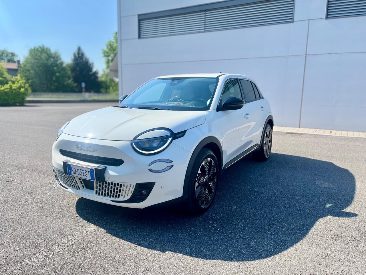 Fiat 600 Hybrid 136 CV DCT MHEV La Prima