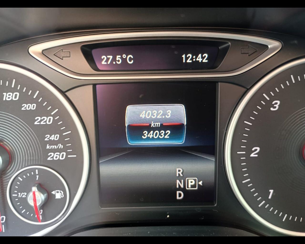 Mercedes-Benz Classe B (T246/242) - B 200 d Automatic Sport