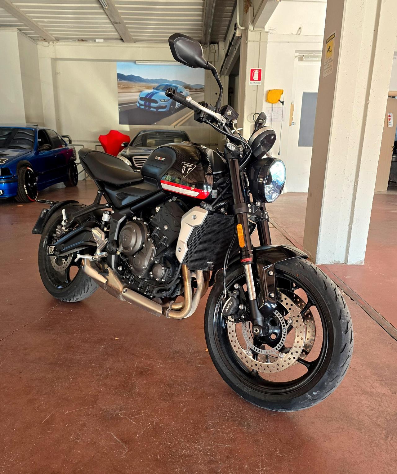 Triumph Trident 660